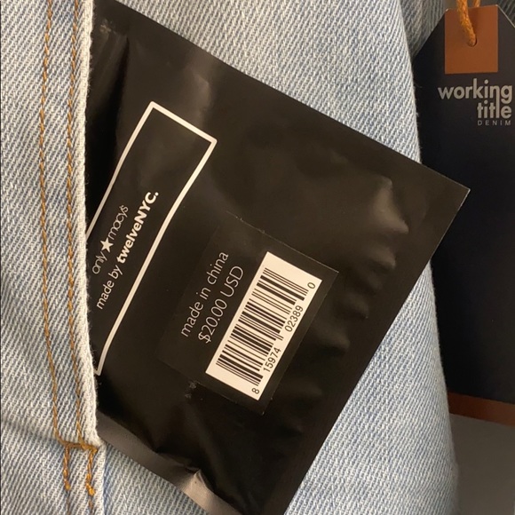 Working Title Denim Distressed Jacket Size Large - Picture 15 of 16